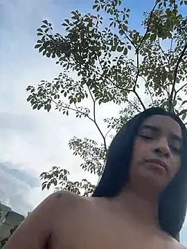 Snapshot of Laura_fernandezII chatting on 05-08-26, 08:12 Laura fernandezII online show from 05-08-26, 08:12