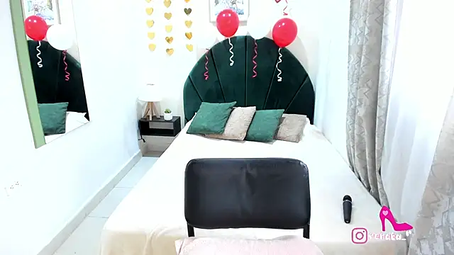 LenaRuiz  online show from 02-14-26, 12:16