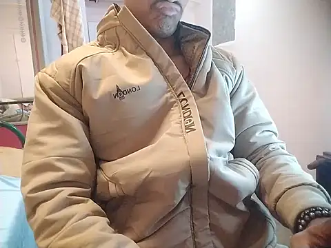 vicky0805 online show from 12-21-25, 08:05