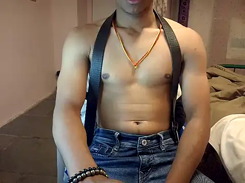 vicky0805 online show from 01-12-26, 06:42