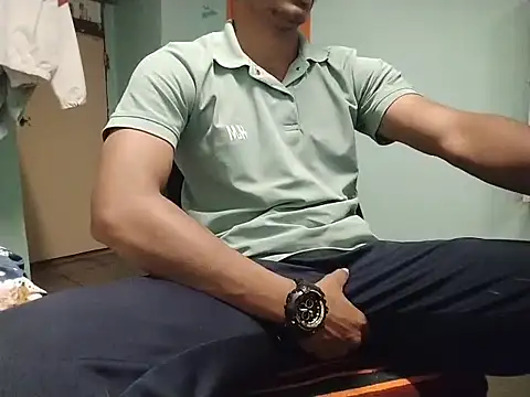 vicky0805 online show from 01-08-25, 09:21