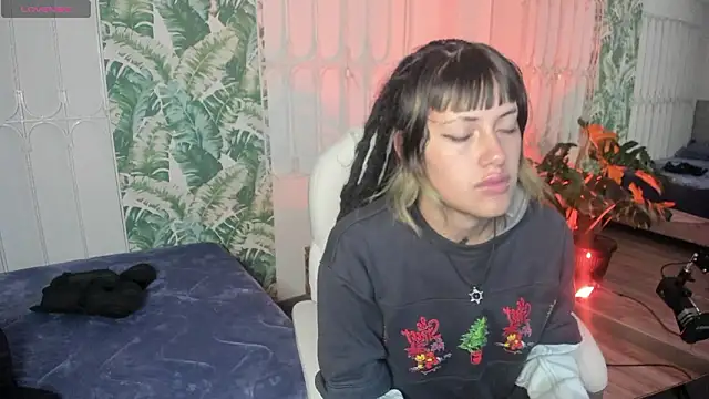  sharlotte777 online show from 03-26-26, 01:42