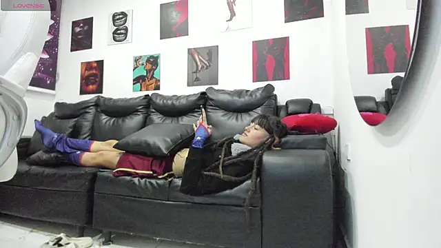  sharlotte777 online show from 10-02-25, 03:37