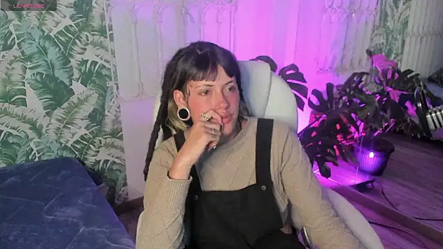  sharlotte777 online show from 03-27-26, 03:57