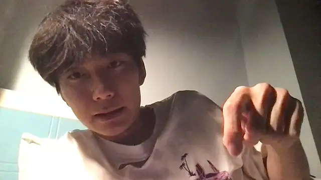 Snapshot of THENRRIMISE chatting on 02-17-26, 02:36 THENRRIMISE online show from 02-17-26, 02:36