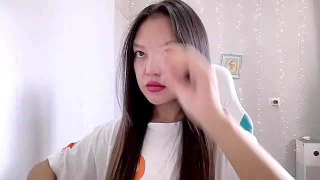 Risalynn online show from 03-13-25, 03:33