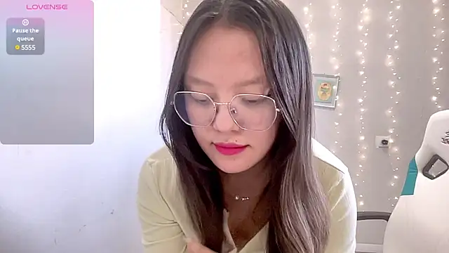 Risalynn online show from 03-18-25, 07:55