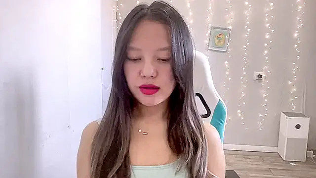 Risalynn online show from 03-17-25, 05:12