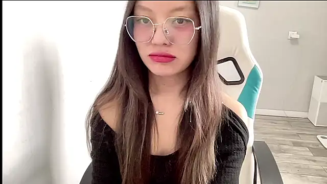 Risalynn online show from 02-28-25, 06:10