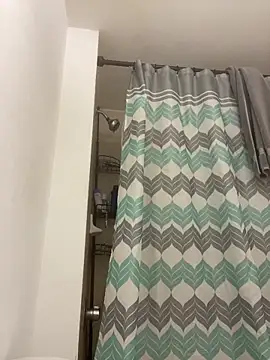 islandvybee55 online show from 03-02-25, 05:20