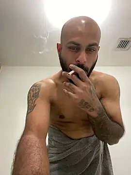 islandvybee55 online show from 03-02-25, 08:25