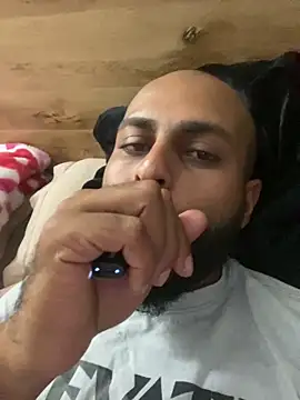 islandvybee55 online show from 03-07-26, 06:02