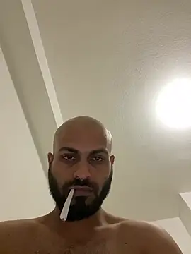 islandvybee55 online show from 03-01-25, 02:59