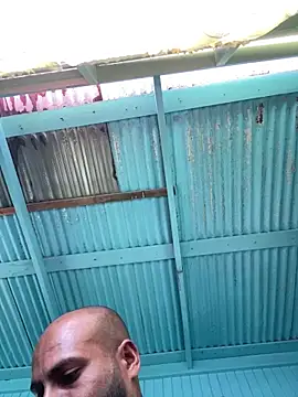 islandvybee55 online show from 01-06-26, 03:05