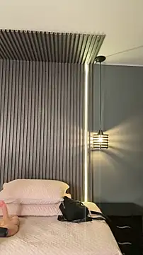 MiaPetit  online show from 12-15-25, 08:25