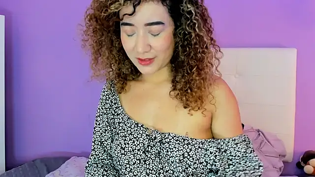 Charlotte11-11 online show from 09-28-25, 04:58