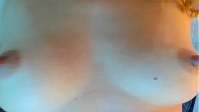 Charlotte11-11 online show from 04-10-26, 03:52