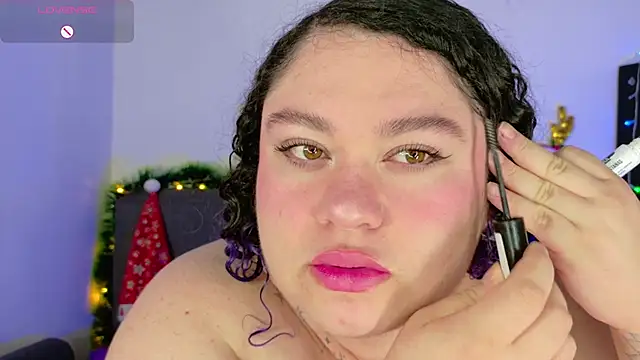 lunitaa0 online show from 12-15-25, 04:07