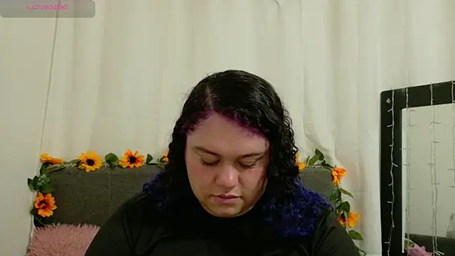 lunitaa0 online show from 02-24-26, 06:09