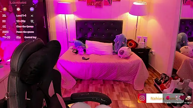 NahiaraEvans  online show from 02-26-26, 03:28