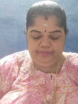 Snapshot of tamilthanushri chatting on 05-31-26, 10:32 tamilthanushri online show from 05-31-26, 10:32