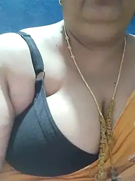 Snapshot of tamilthanushri chatting on 05-19-26, 08:38 tamilthanushri online show from 05-19-26, 08:38