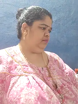 Snapshot of tamilthanushri chatting on 04-19-26, 02:56 tamilthanushri online show from 04-19-26, 02:56