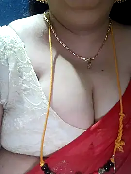 tamilthanushri online show from 10-31-25, 03:52