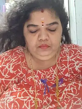 Snapshot of tamilthanushri chatting on 04-28-26, 11:03 tamilthanushri online show from 04-28-26, 11:03