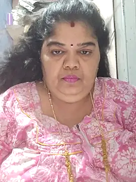 Snapshot of tamilthanushri chatting on 05-03-26, 06:40 tamilthanushri online show from 05-03-26, 06:40