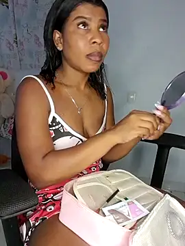 ivonjoness online show from 10-23-25, 02:43