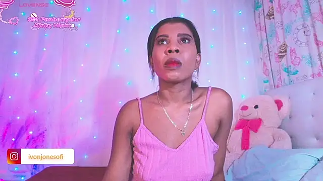 ivonjoness online show from 11-13-25, 04:05