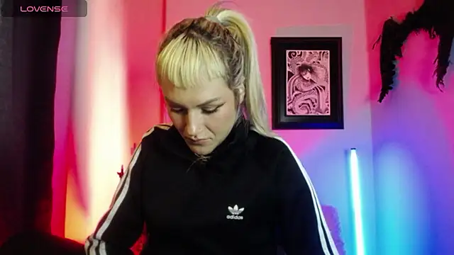 Snapshot of kim_jeins11 chatting on 09-17-25, 08:55 kim jeins11 online show from 09-17-25, 08:55