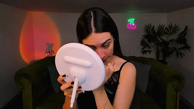 Snapshot of _shyy_girl chatting on 10-02-25, 06:06 shyy girl online show from 10-02-25, 06:06