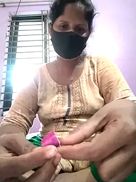 Koyel-Sen online show from 03-22-25, 08:51