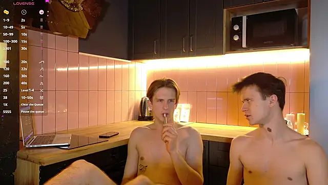  whitenight  online show from 02-07-25, 07:06