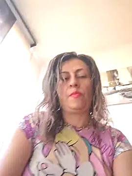 Latiinvenushot online show from 02-05-26, 01:07