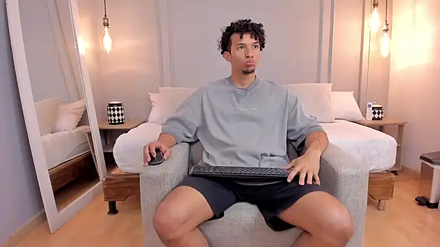 Dominick star online show from 11-03-25, 03:45