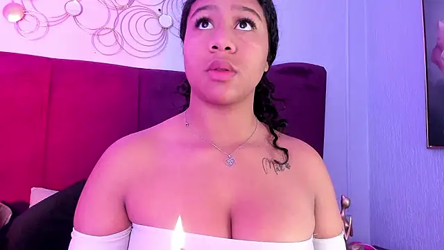 Sofi Fox  online show from 03-26-26, 01:37