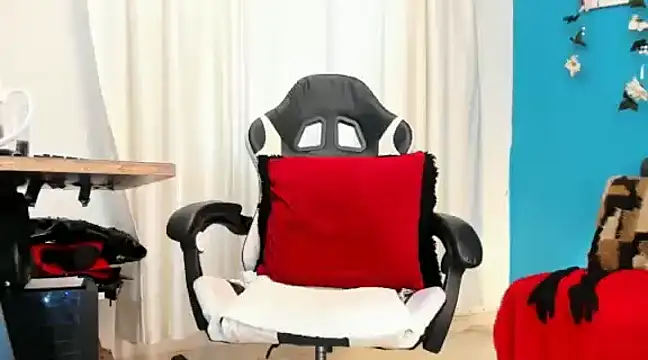 Snapshot of Bethanyjhonson chatting on 12-10-24, 05:44 Bethanyjhonson online show from 12-10-24, 05:44