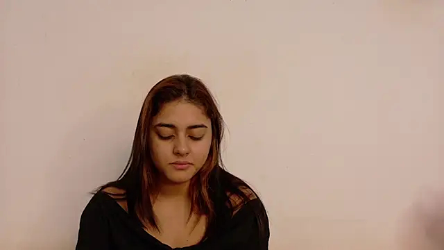 Snapshot of natalia_aguirre1 chatting on 02-05-26, 12:12 natalia aguirre1 online show from 02-05-26, 12:12