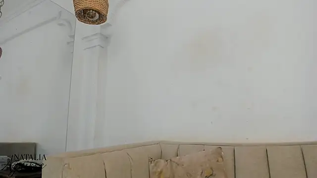 natalia aguirre1 online show from 11-18-25, 12:08