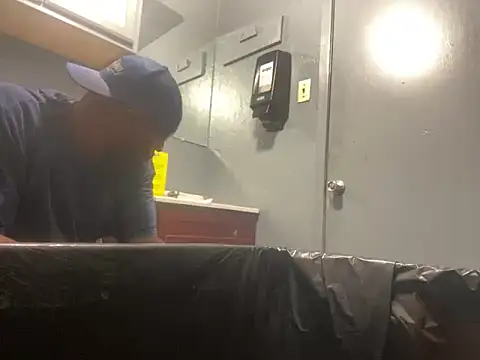 SukItSlo444 online show from 04-02-26, 04:02