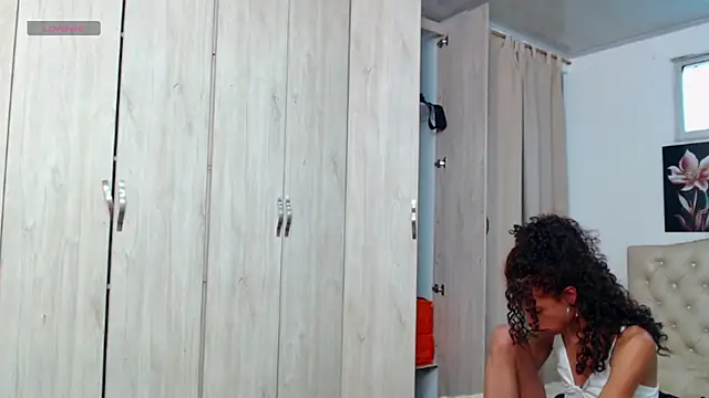 abigail f00x online show from 12-20-25, 01:03