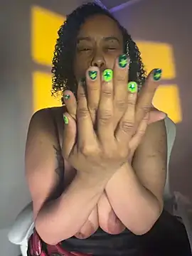 loveluna8 online show from 02-25-26, 11:15