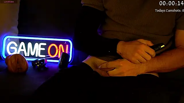 coupleofficial online show from 09-12-25, 09:36