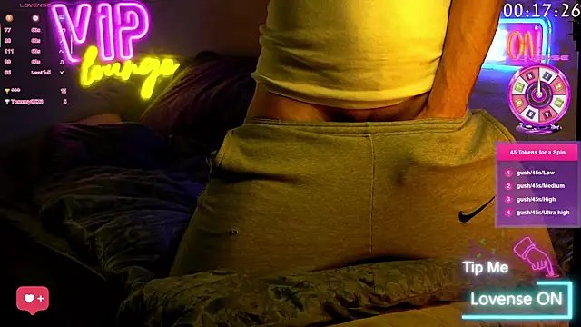 coupleofficial online show from 03-11-25, 12:11