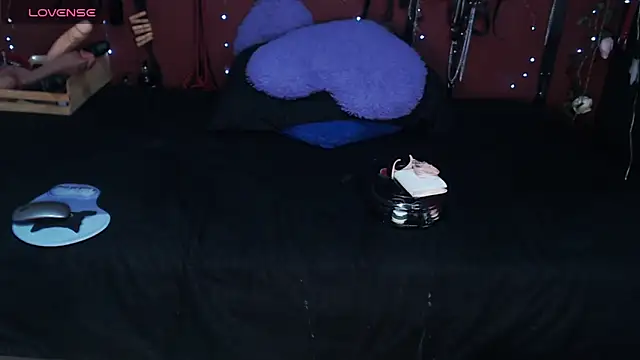 Snapshot of gretahardsex chatting on 06-06-26, 07:19 gretahardsex online show from 06-06-26, 07:19