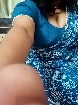 Snapshot of MONA_DARLING31 chatting on 11-03-25, 04:28 MONA DARLING31 online show from 11-03-25, 04:28