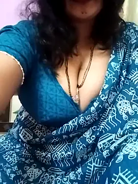 Snapshot of MONA_DARLING31 chatting on 03-04-26, 04:53 MONA DARLING31 online show from 03-04-26, 04:53